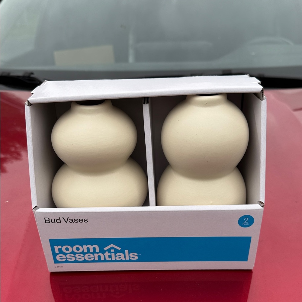 Room Essentials Double Sphere Cream Vases